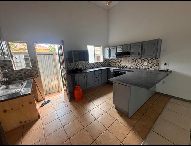 3 BEDROOM HOUSE FOR SALE IN THE REEDS